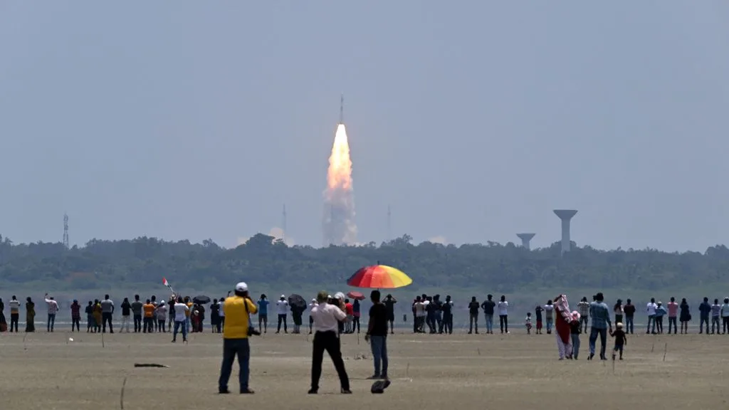 India launches a solar mission